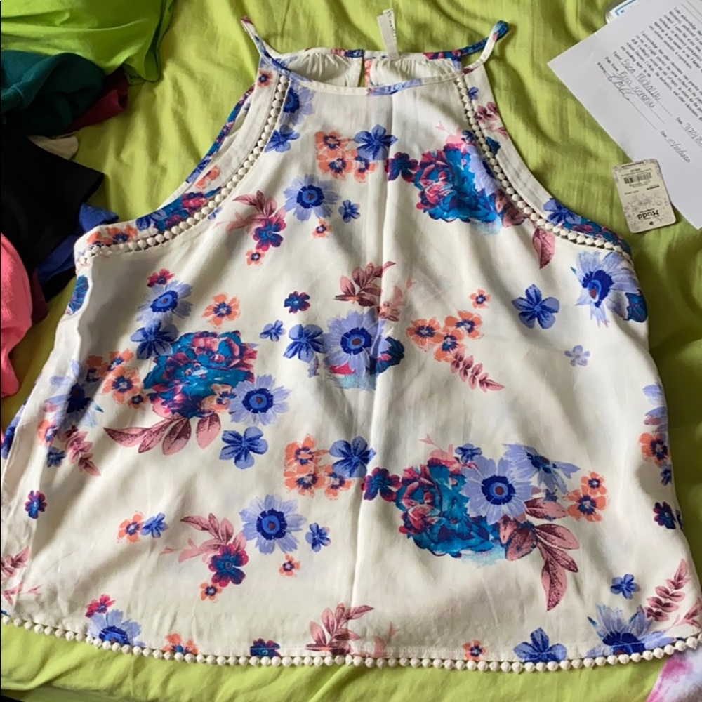 NEVER WORN Mudd Flowy top